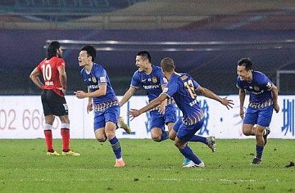 上港足球爆料视频最新下载,揭秘球队备战与备战策略 第1张 上港足球爆料视频最新下载,揭秘球队备战与备战策略 第1张